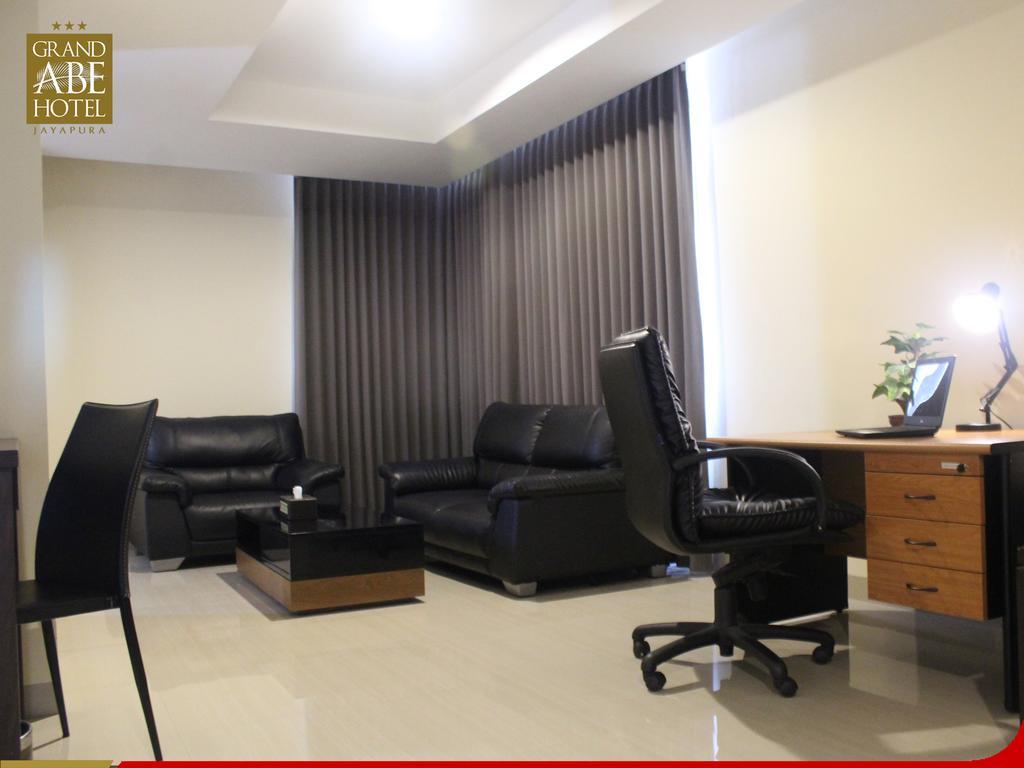 Grand Abe Hotel Jayapura Eksteriør billede